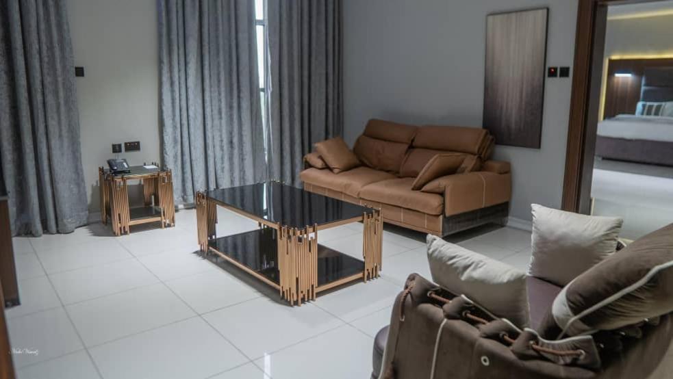 Gravity Hotels By Ace Owerri Exterior foto